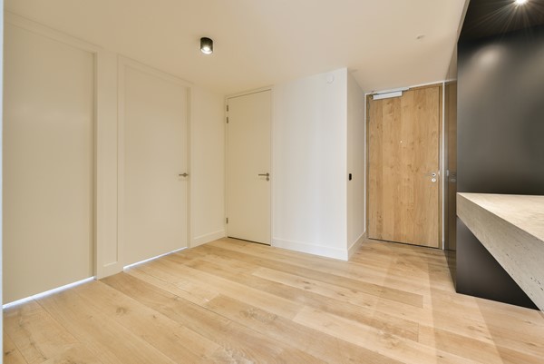 Medium property photo - Korte Ouderkerkerdijk 1W2, 1096 AC Amsterdam